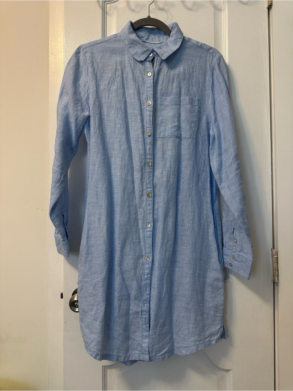 C&C California Light Blue Linen Button-Down Shirt Dress